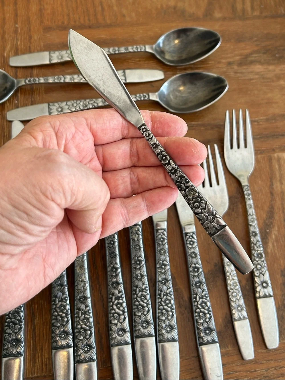 Hanford Forge SPRING LAKE Floral Stainless Japan flatware cutlery x14 pieces